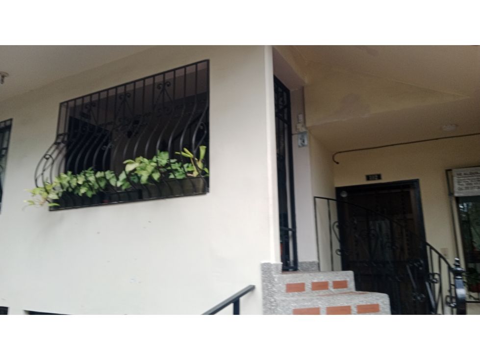 Apartamento en venta Antioquia Medellín Estadio 100 m2 Habitaciones 3 Baños 2 Garajes 0 Precio $400000000