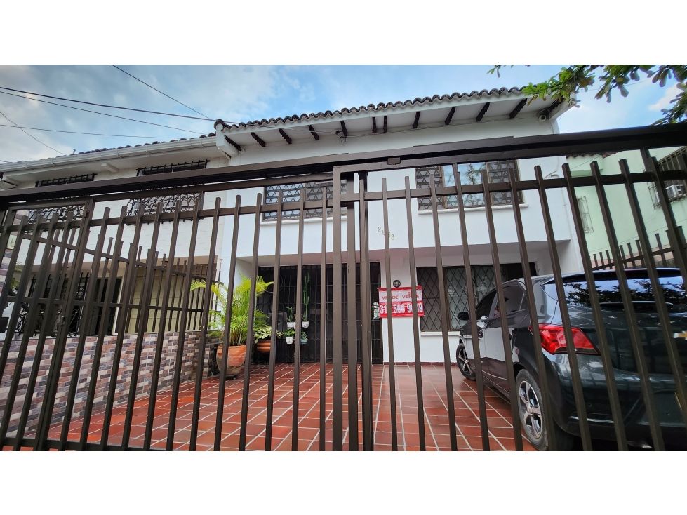 Casa en venta Valle Del Cauca Cali Prados Del Norte 240 m2 Habitaciones 5 Baños 5 Garajes 2 Precio $630000000