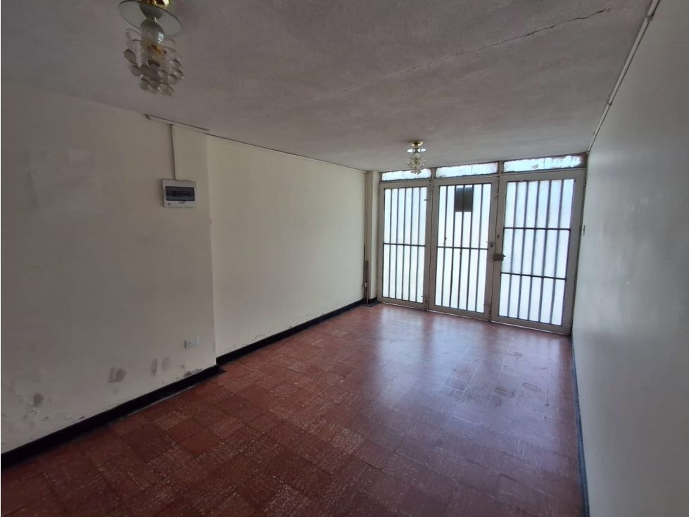 Casa en venta Boyacá Tunja San Ignacio 241 m2 Habitaciones 9 Baños 5 Garajes 1 Precio $1100000000