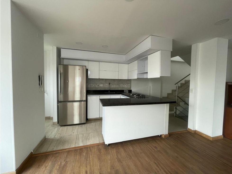 Apartamento en venta Cundinamarca Bogotá Santa Isabel Sur 120 m2 Habitaciones 3 Baños 2 Garajes 1 Precio $535000000