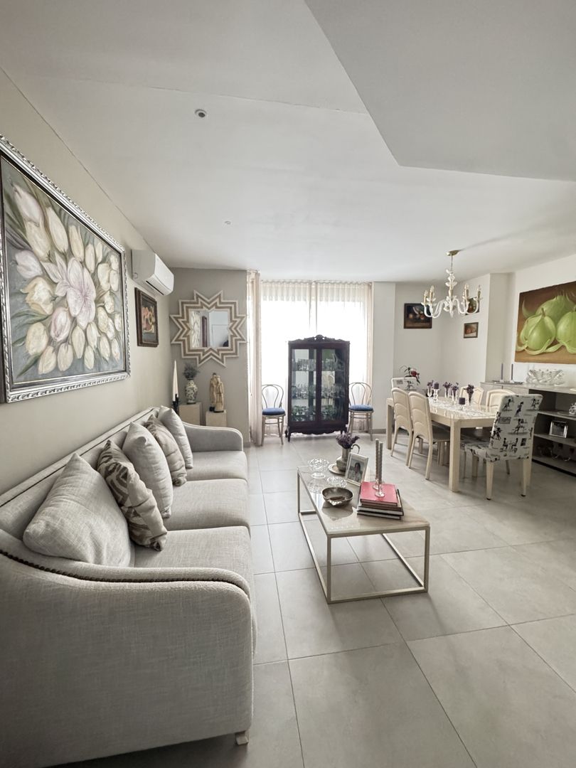 Apartamento en venta Atlántico Barranquilla Andalucia 50 m2 Habitaciones 1 Baños 1 Garajes 1 Precio $260000000