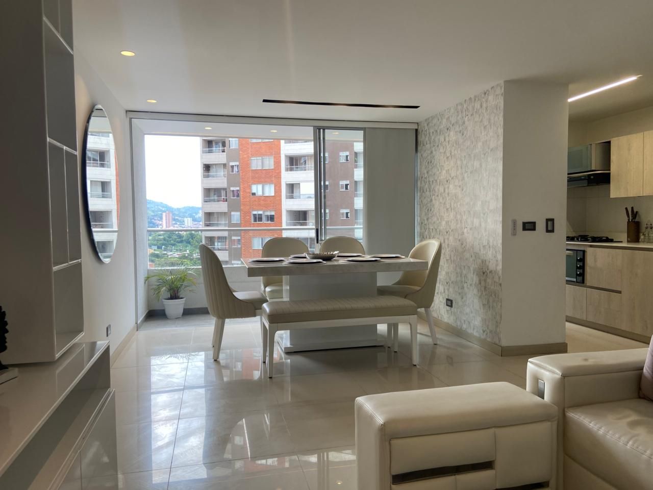 Apartamento en arriendo Antioquia Sabaneta Holanda 78 m2 Habitaciones 3 Baños 3 Garajes 1 Precio $4150000