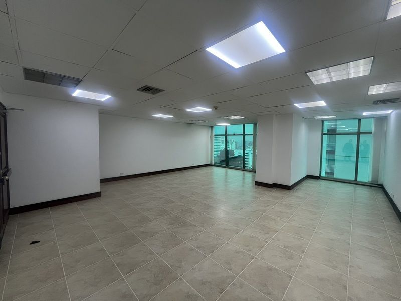 Oficina en arriendo Antioquia Medellín Perpetuo Socorro 75 m2 Habitaciones 0 Baños 1 Garajes 1 Precio $5500000