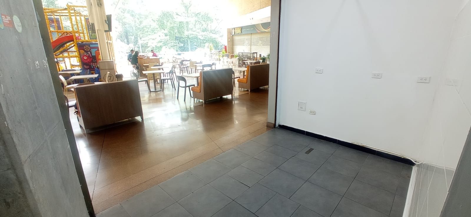 Local en arriendo Antioquia La Estrella Suramérica 40 m2 Habitaciones 0 Baños 0 Garajes 0 Precio $3891205