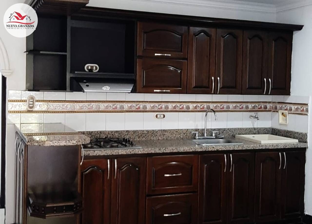 Apartamento en arriendo Antioquia Medellín Las Acacias 70 m2 Habitaciones 3 Baños 2 Garajes 1 Precio $2350000