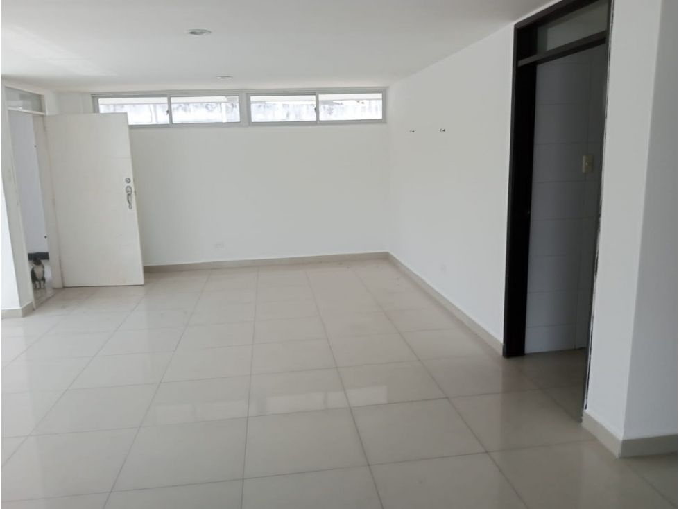 Apartamento en arriendo Atlántico Barranquilla Las Tres Avemarias 200 m2 Habitaciones 3 Baños 3 Garajes 1 Precio $3000000