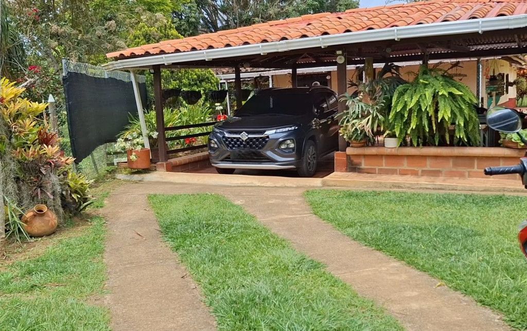 Finca en venta Valle Del Cauca La Cumbre La Cumbre 0 m2 Habitaciones 6 Baños 3 Garajes 0 Precio $870000000