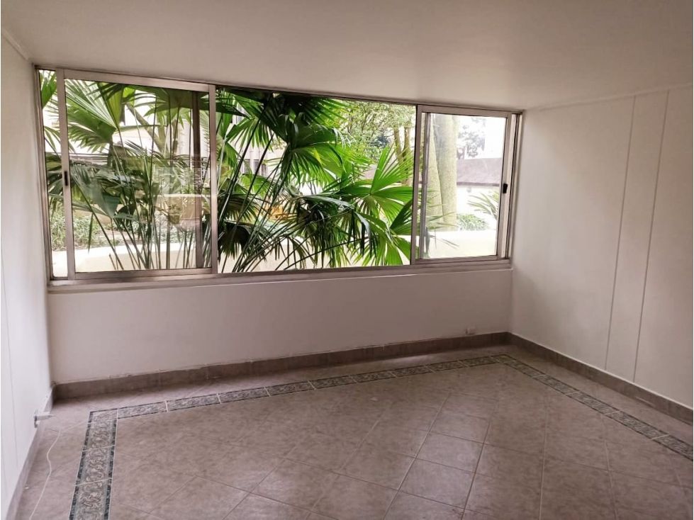 Apartamento en venta Antioquia Medellín Urbanizacion Bosques De La Aguacata 130 m2 Habitaciones 4 Baños 2 Garajes 1 Precio $740000000