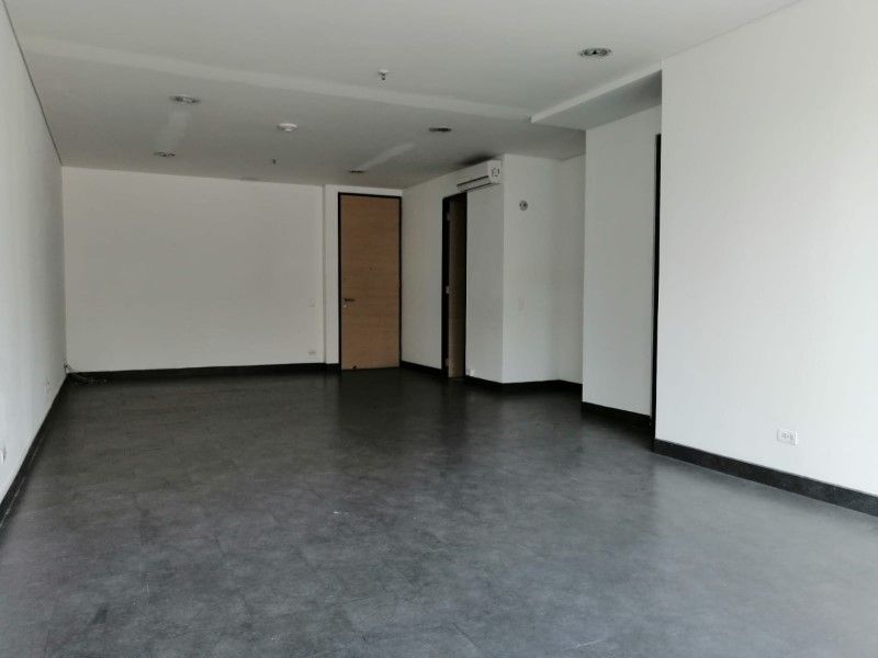 Oficina en arriendo Antioquia Medellín Villa Carlota 50 m2 Habitaciones 0 Baños 1 Garajes 0 Precio $5000000