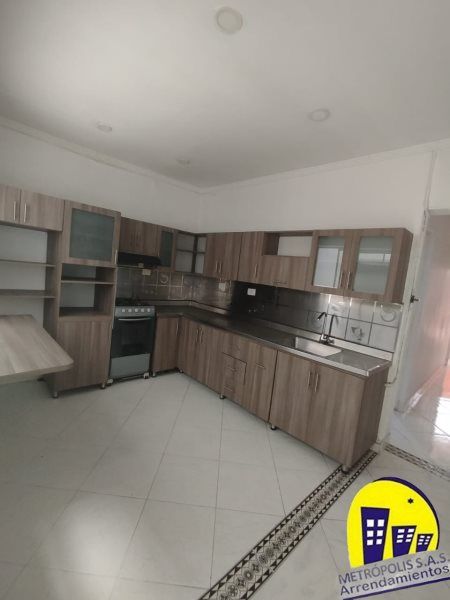 Casa en venta Antioquia Medellín El Pomar 225 m2 Habitaciones 5 Baños 3 Garajes 0 Precio $850000000