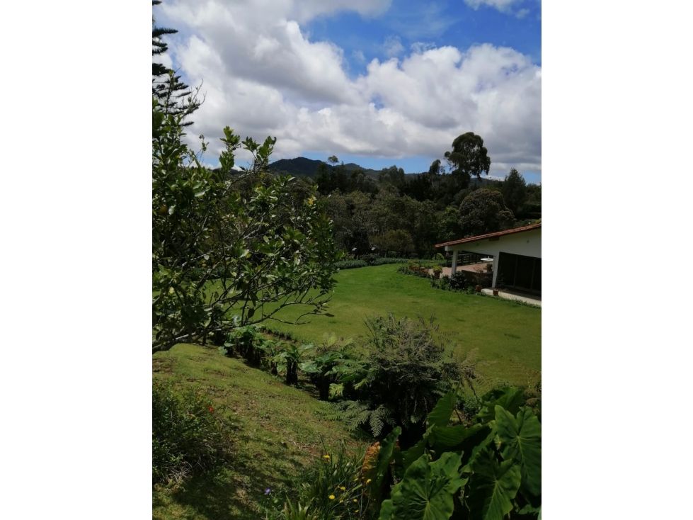 Casa Campestre en arriendo o venta Antioquia El Retiro El Retiro 200 m2 Habitaciones 2 Baños 3 Garajes 0 Precio venta $1875000000 Precio arriendo $8850000