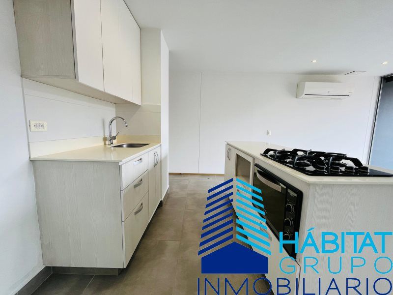 Apartamento en arriendo Antioquia Envigado La Inmaculada 76 m2 Habitaciones 2 Baños 2 Garajes 0 Precio $4300000