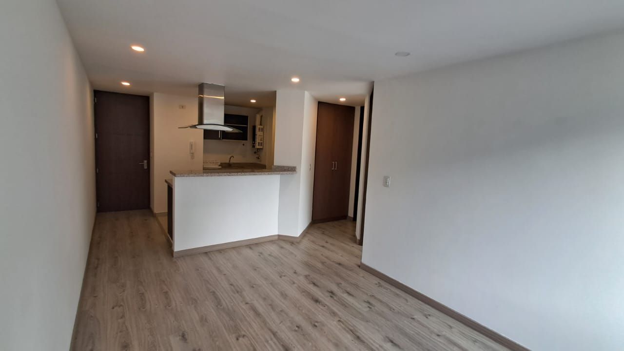 Bodega en arriendo Cundinamarca Bogotá Las Nieves 43 m2 Habitaciones 0 Baños 1 Garajes 1 Precio $360000000