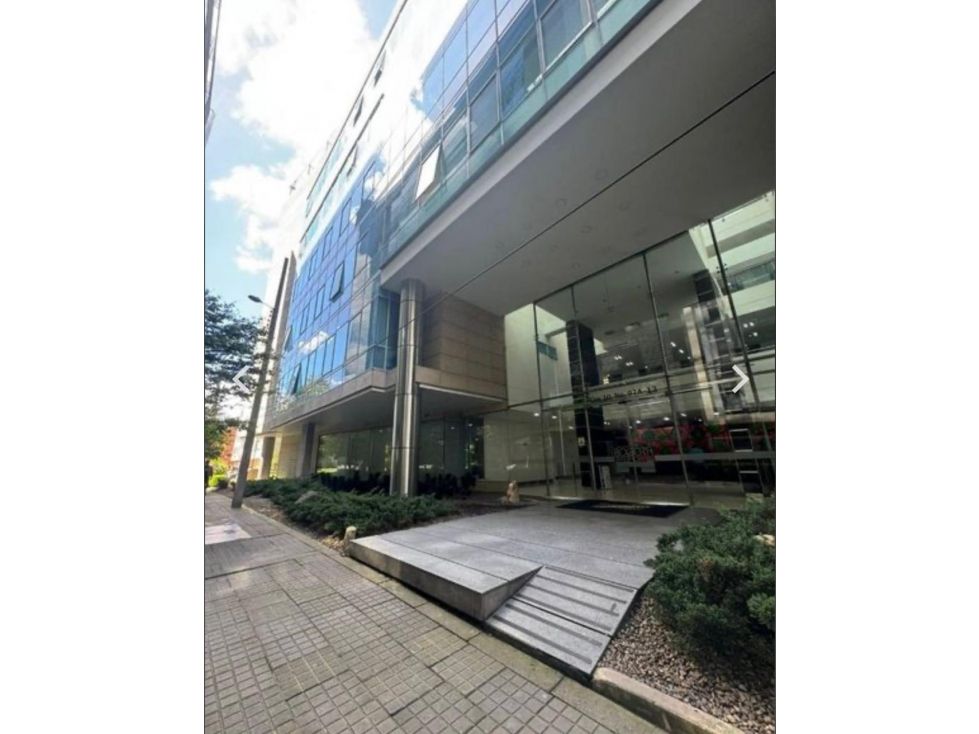 Oficina en arriendo Cundinamarca Bogotá Chico Norte Et Ii 83 m2 Habitaciones 0 Baños 1 Garajes 2 Precio $6100000
