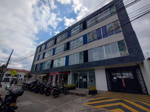 Oficina en arriendo Cundinamarca Bogotá Potosí 15 m2 Habitaciones 0 Baños 2 Garajes 0 Precio $800000