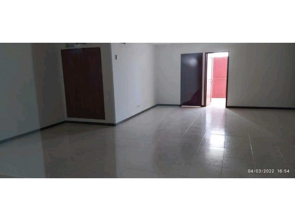 Oficina en arriendo Atlántico Barranquilla Altos Del Prado 86 m2 Habitaciones 0 Baños 2 Garajes 2 Precio $8000000