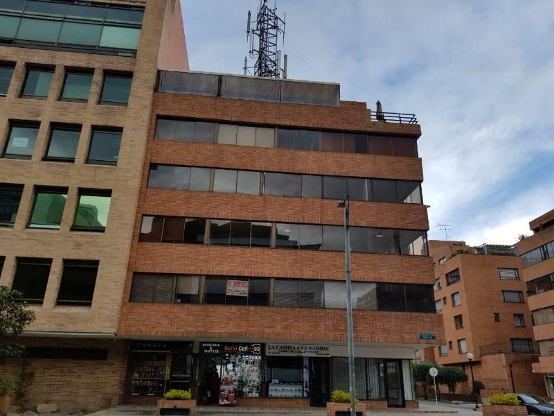 Oficina en venta Cundinamarca Bogotá Chico 180 m2 Habitaciones 0 Baños 4 Garajes 3 Precio $1550000000
