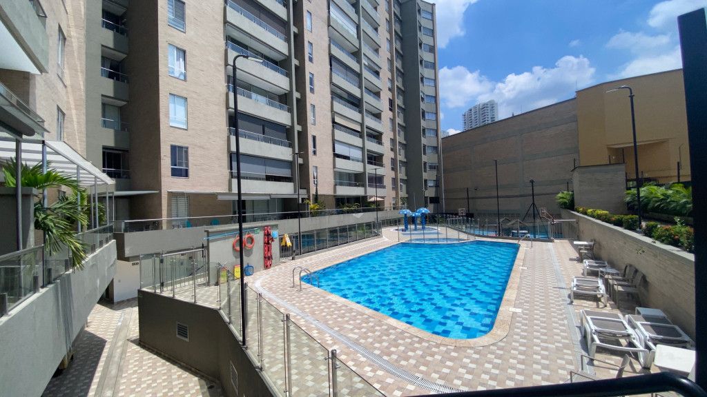 Apartamento en venta Valle Del Cauca Cali El Trébol 98 m2 Habitaciones 3 Baños 2 Garajes 1 Precio $545000000