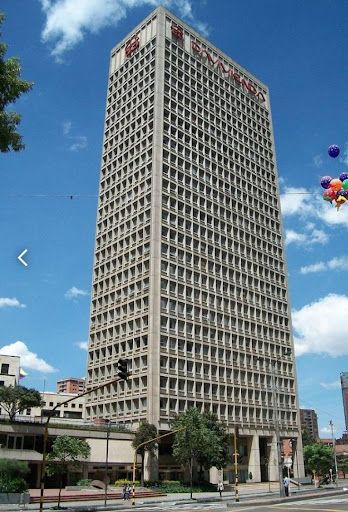 Oficina en venta Cundinamarca Bogotá San Diego 525 m2 Habitaciones 0 Baños 2 Garajes 3 Precio $2850000000