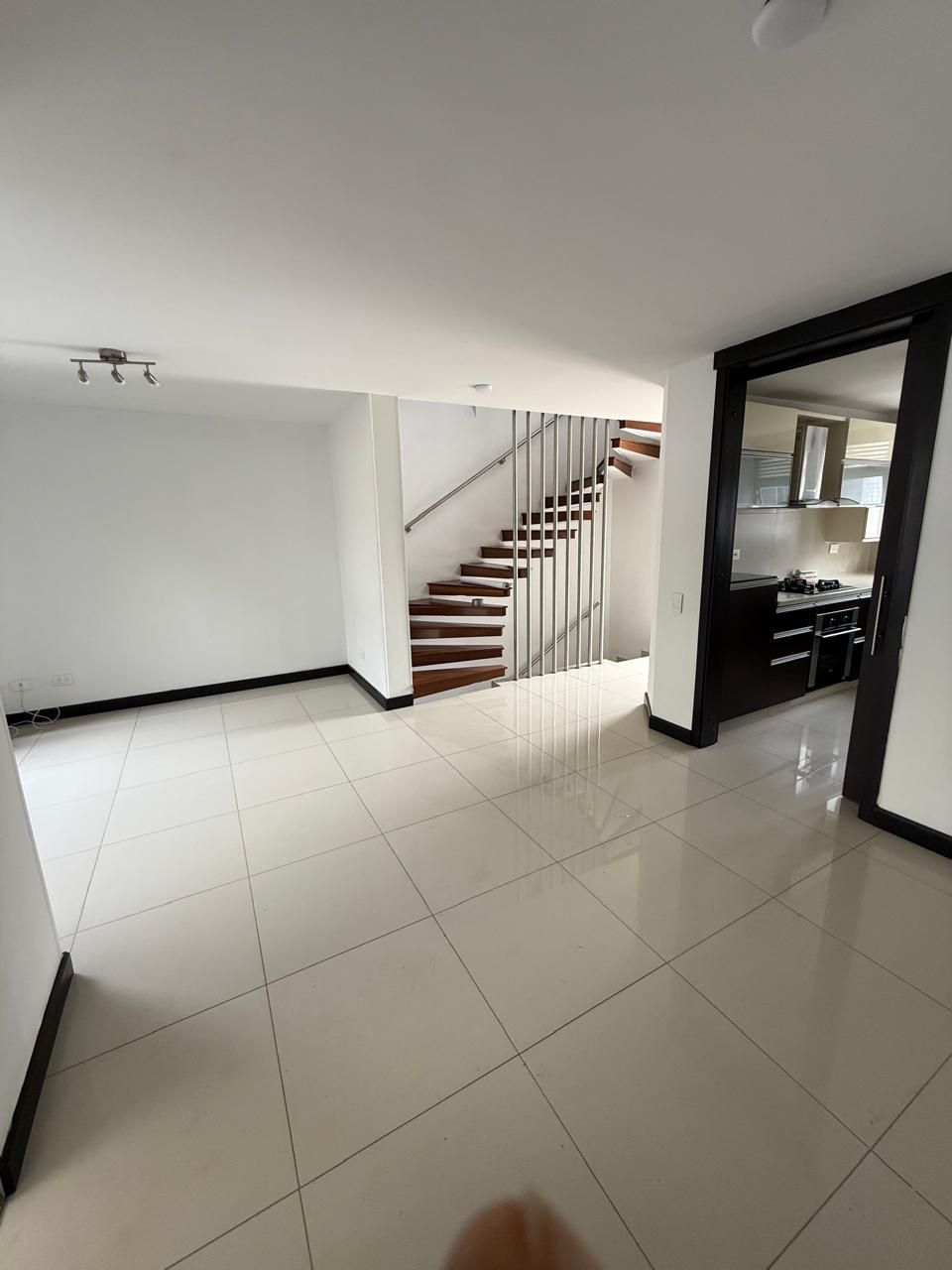 Casa en arriendo Risaralda Pereira Pinares De San Martin 220 m2 Habitaciones 3 Baños 3 Garajes 2 Precio $4950000