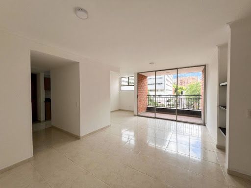 Apartamento en arriendo Antioquia Medellín Villagrande 72 m2 Habitaciones 2 Baños 2 Garajes 1 Precio $3300000