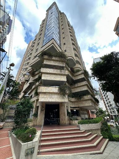 Apartamento en venta Santander Bucaramanga Cabecera Del Llano 168 m2 Habitaciones 3 Baños 3 Garajes 2 Precio $800000000