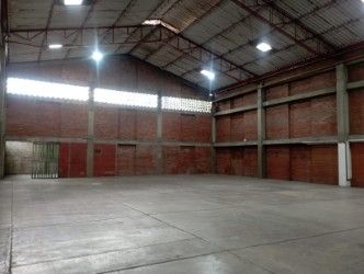 Bodega en arriendo Valle Del Cauca Yumbo Yumbo 1100 m2 Habitaciones 0 Baños 6 Garajes 4 Precio $19800000