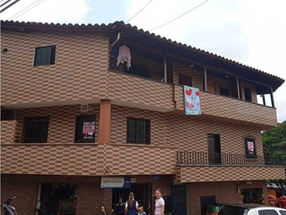 Apartamento en arriendo Antioquia Medellín Berlin 65 m2 Habitaciones 2 Baños 1 Garajes 0 Precio $1200000