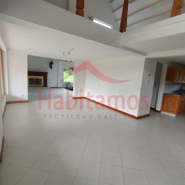 Casa en arriendo Antioquia Rionegro Centro 5000 m2 Habitaciones 4 Baños 4 Garajes 12 Precio $6500000