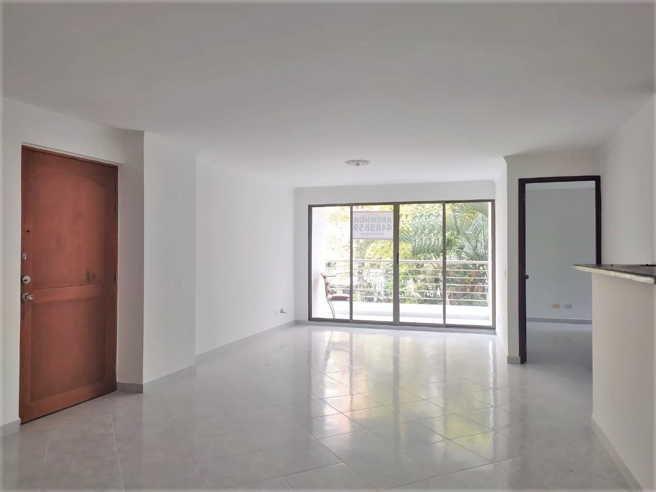 Apartamento en arriendo Antioquia Envigado Bosques De Zúñiga 120 m2 Habitaciones 4 Baños 2 Garajes 2 Precio $4200000