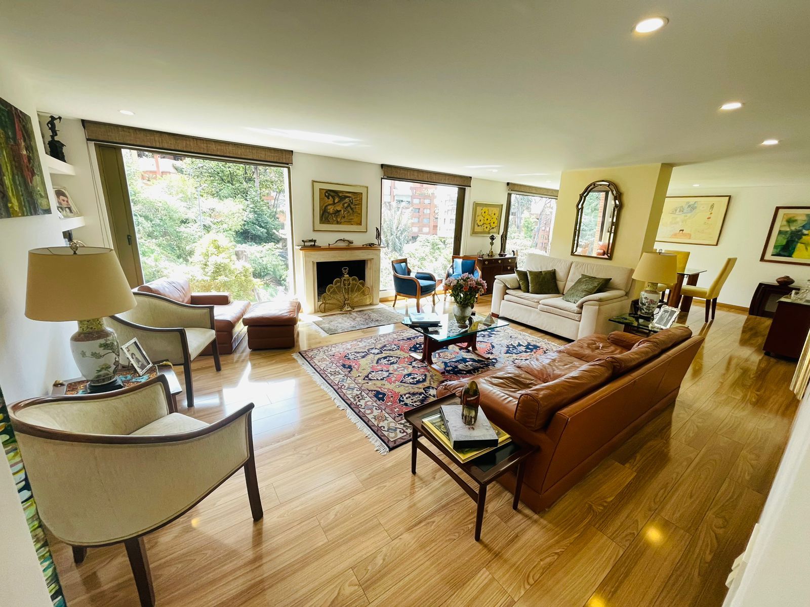 Apartamento en arriendo Cundinamarca Bogotá Las Acacias 229 m2 Habitaciones 4 Baños 3 Garajes 2 Precio $15000000