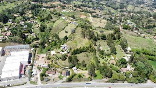 Lote en venta Antioquia Guarne Guarne 60456 m2 Habitaciones 0 Baños 2 Garajes 10 Precio $16323309000