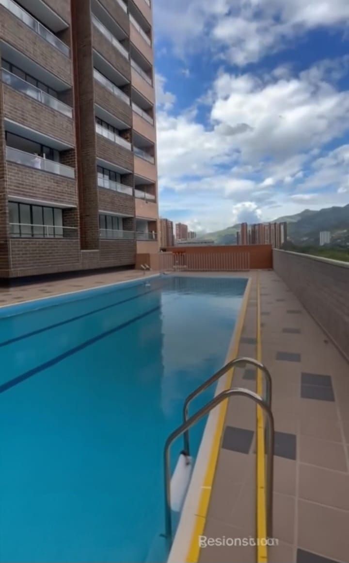 Apartamento en venta Antioquia Bello Panamericano 52 m2 Habitaciones 2 Baños 2 Garajes 1 Precio $298000000