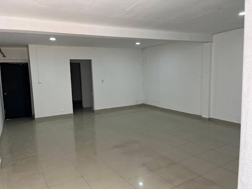 Local en arriendo Antioquia Medellín Rosales 178 m2 Habitaciones 0 Baños 3 Garajes 0 Precio $5800000