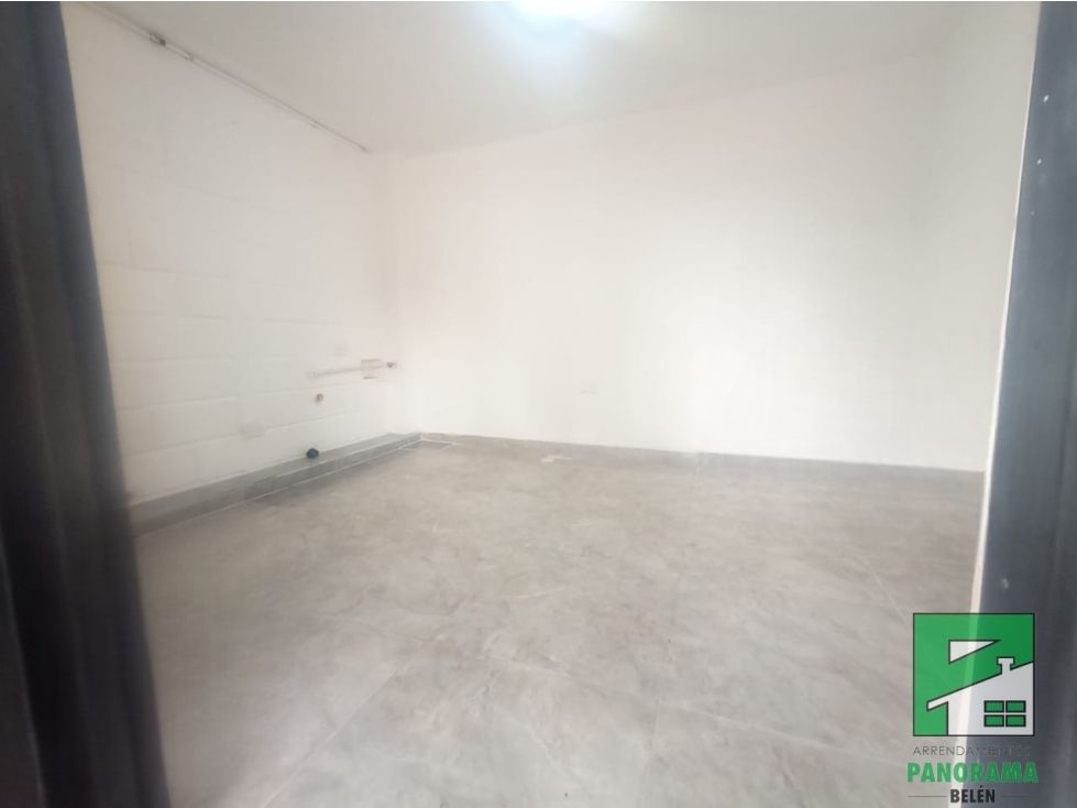 Local en arriendo Antioquia Medellín San Bernardo 16 m2 Habitaciones 0 Baños 1 Garajes 0 Precio $1400000