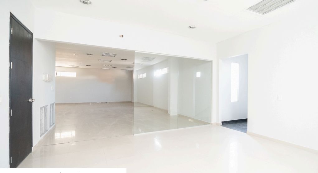 Local en arriendo Atlántico Barranquilla El Poblado 320 m2 Habitaciones 0 Baños 1 Garajes 7 Precio $16000000