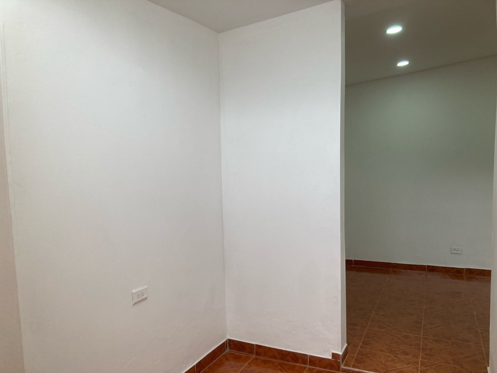 Apartamento en arriendo Cundinamarca Chía Santa Lucía 40 m2 Habitaciones 3 Baños 1 Garajes 0 Precio $1500000