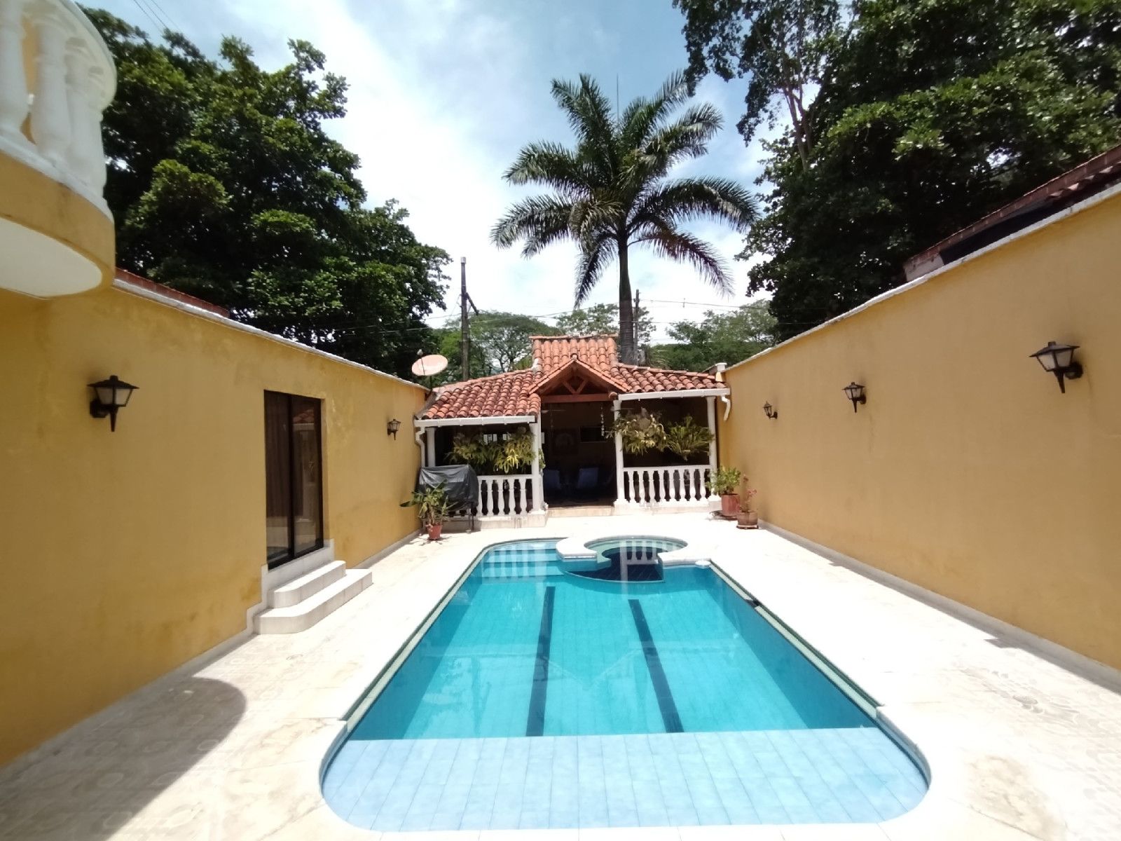 Apartamento en venta Antioquia La Pintada La Pintada 210 m2 Habitaciones 4 Baños 4 Garajes 1 Precio $750000000