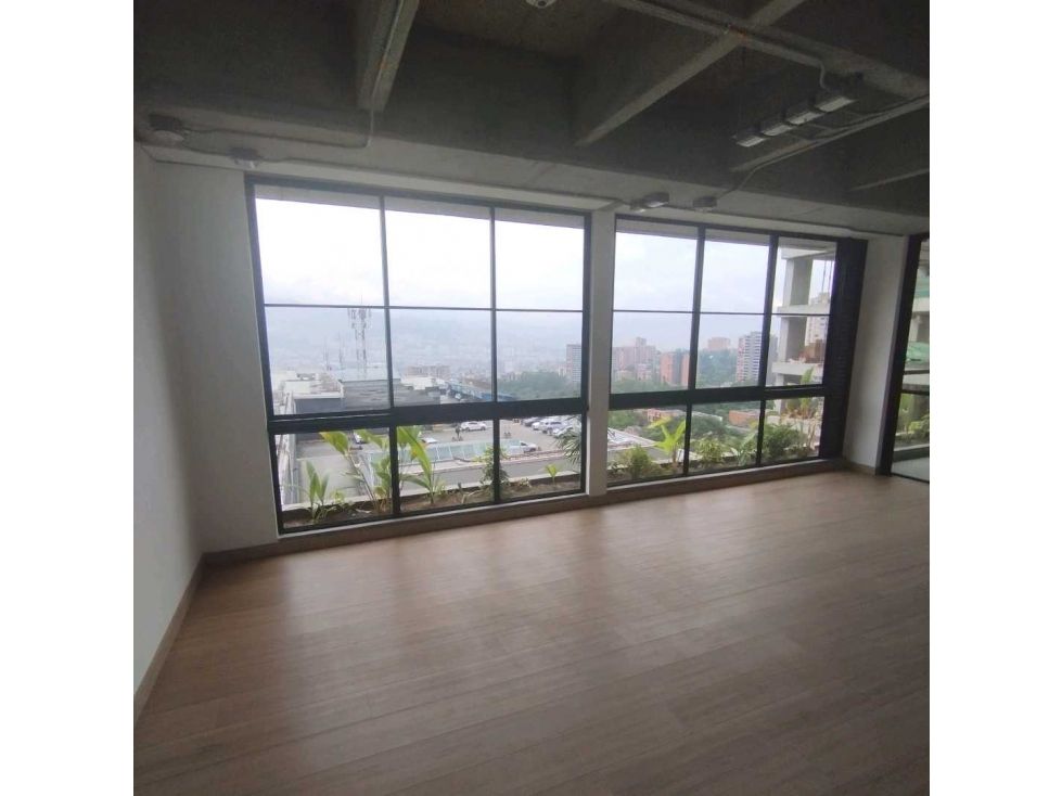 Apartaestudio en arriendo Antioquia Envigado Zona Centro 42 m2 Habitaciones 1 Baños 2 Garajes 1 Precio $3800000