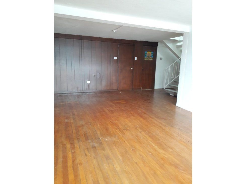 Casa en venta Caldas Manizales Velez 220 m2 Habitaciones 8 Baños 5 Garajes 1 Precio $900000000