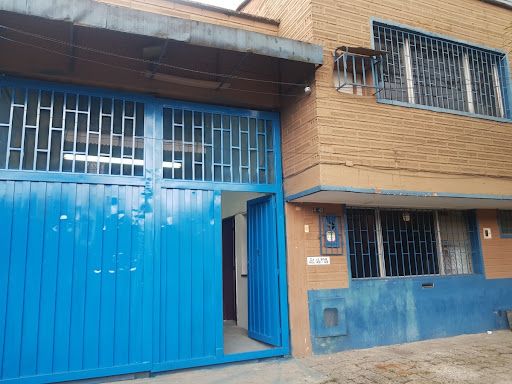 Bodega en arriendo Antioquia Itagüí San Fernando 270 m2 Habitaciones 0 Baños 3 Garajes 4 Precio $10700000