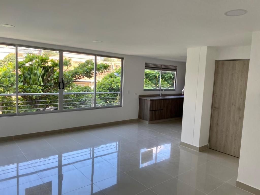 Apartamento en arriendo Antioquia Medellín La Castellana 134 m2 Habitaciones 3 Baños 3 Garajes 1 Precio $4200000