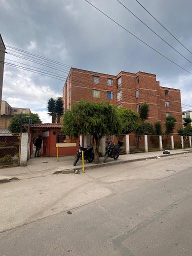 Apartamento en venta Cundinamarca Bogotá Prados De Santa Barbara 54 m2 Habitaciones 3 Baños 1 Garajes 0 Precio $220000000