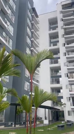 Apartaestudio en venta Risaralda Pereira Los Alpes 50 m2 Habitaciones 1 Baños 2 Garajes 1 Precio $310000000