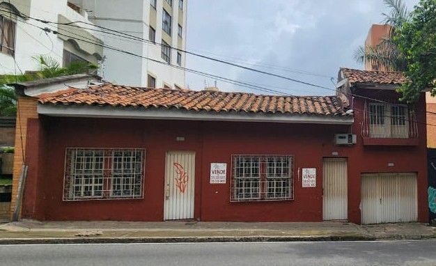 Casa en venta Valle Del Cauca Cali El Peñón 223 m2 Habitaciones 9 Baños 5 Garajes 1 Precio $700000000