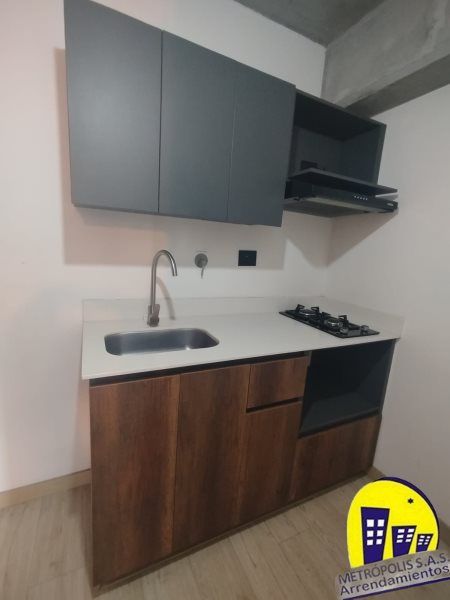 Apartaestudio en arriendo Antioquia Medellín Santa Lucia 33 m2 Habitaciones 1 Baños 1 Garajes 0 Precio $1600000
