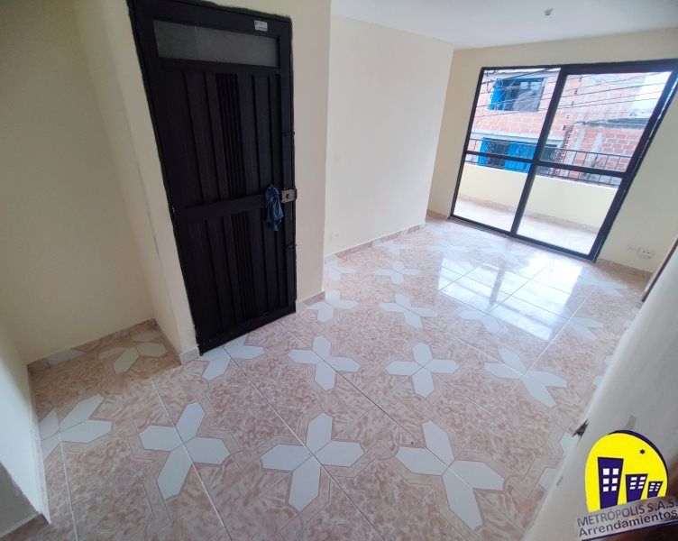 Apartamento en venta Antioquia Medellín Santa Cruz 80 m2 Habitaciones 3 Baños 2 Garajes 0 Precio $250000000
