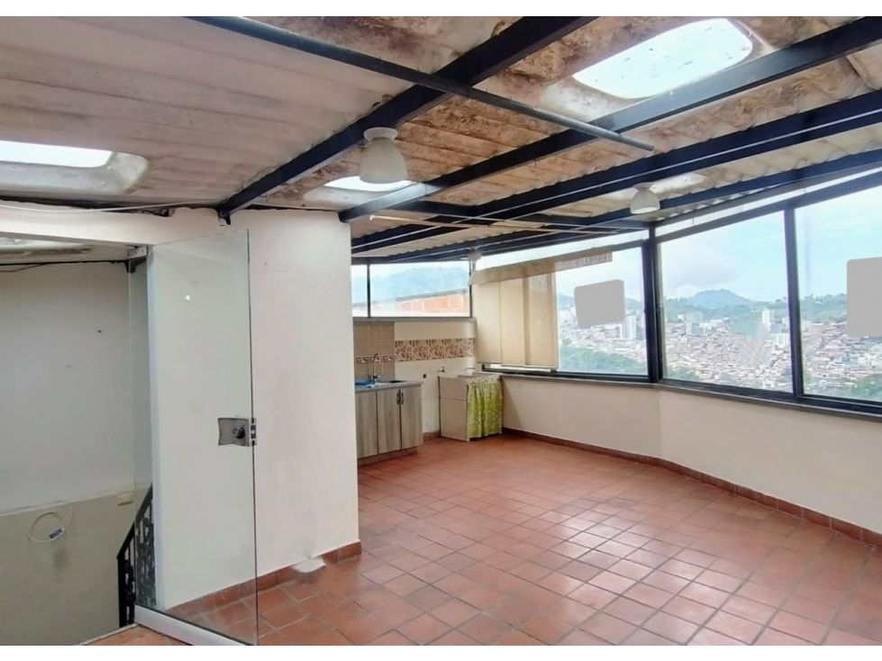 Casa en venta Caldas Manizales La Castilla 230 m2 Habitaciones 5 Baños 4 Garajes 3 Precio $395000000