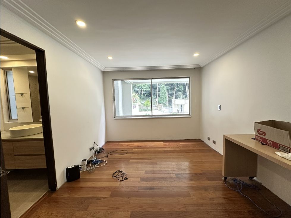 Apartamento en arriendo Antioquia Medellín San Lucas 356 m2 Habitaciones 3 Baños 5 Garajes 3 Precio $9000000