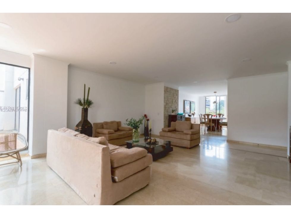 Apartamento en venta Antioquia Medellín El Castillo 175 m2 Habitaciones 4 Baños 4 Garajes 2 Precio $1150000000
